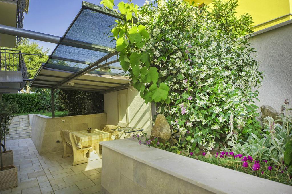 Apartments Jurisevic ウマグ エクステリア 写真