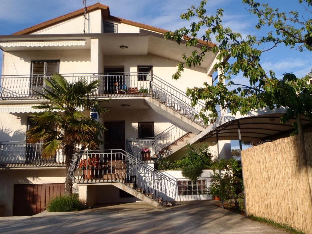 Apartments Jurisevic ウマグ エクステリア 写真