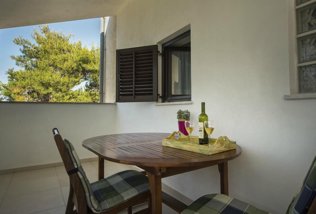 Apartments Jurisevic ウマグ エクステリア 写真